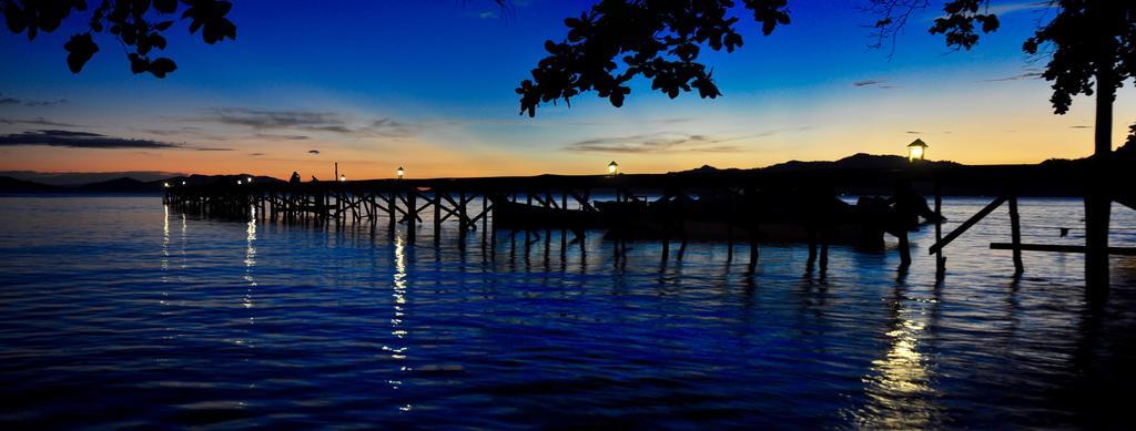 Raja Ampat Dive Resort Tapokreng Exterior foto